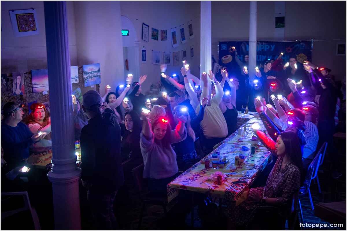 Bringing Warmth, Light and Joy on Hanukkah to the Migdal’s Netzach Center